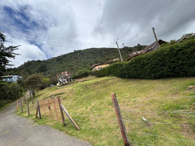 Lote en venta en San Rafael, La Calera, 1200 m² · foto 5 de 15