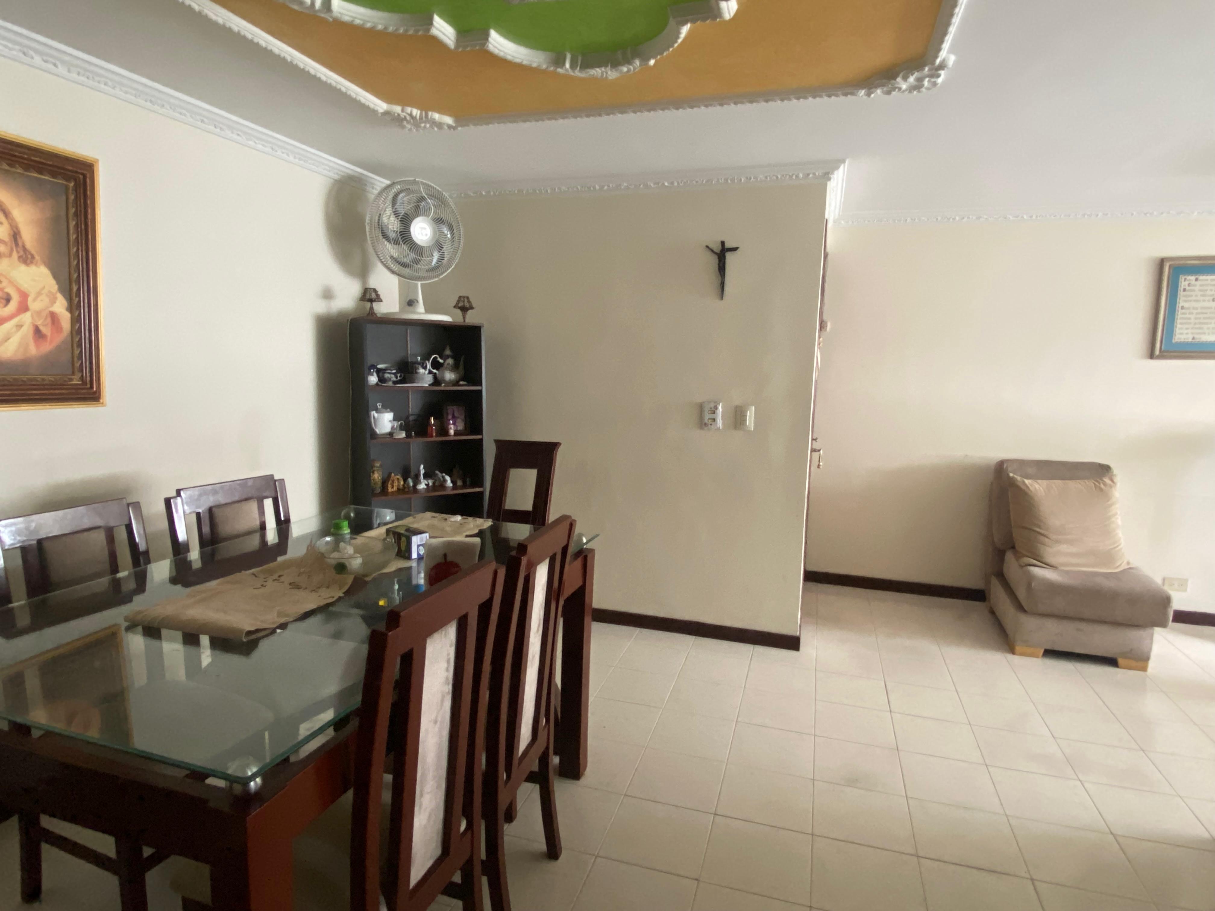 Apartamento en venta en Sector Plaza De Bolivar, Pereira · foto 4 de 9
