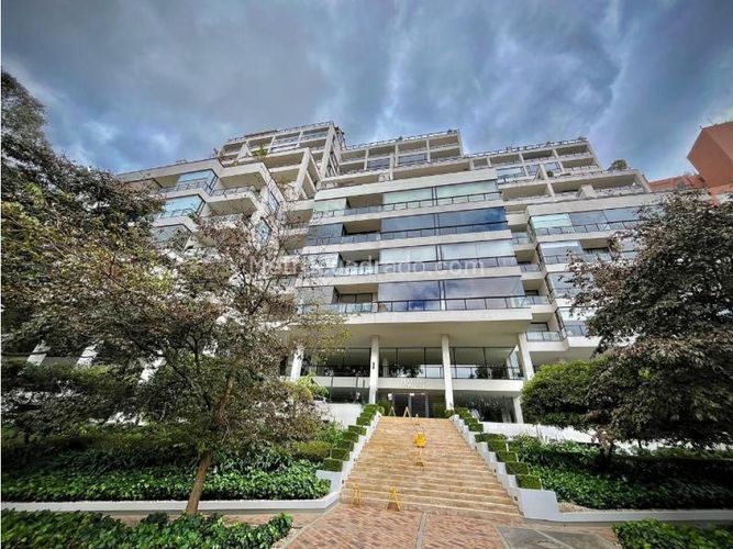 Apartamento de 3 alcobas en venta en Paramo, Bogotá, 257 m² · foto 2 de 18
