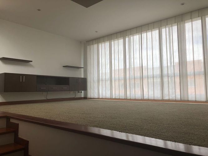 Casa de 4 alcobas en venta en San Jose De Bavaria, Bogotá, 254 m² · foto 6 de 9