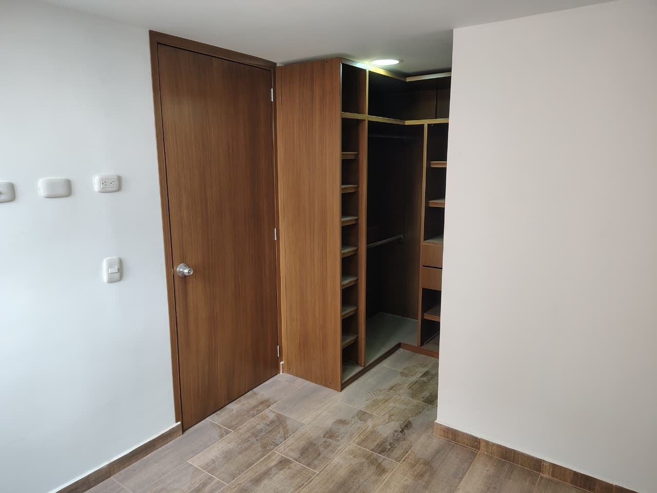 Apartamento en venta en Madelena, Bogotá · foto 14 de 18