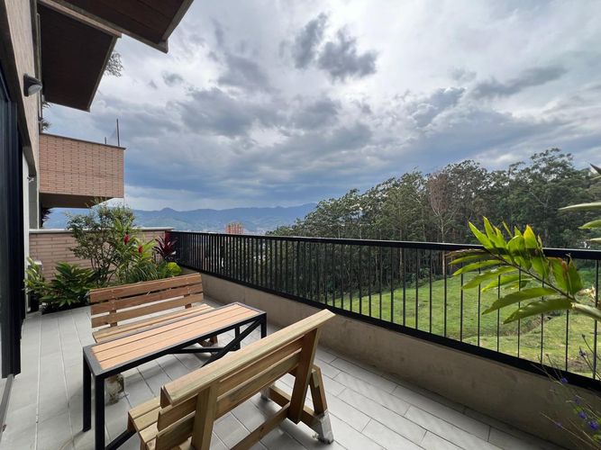 Apartamento de 2 alcobas en arriendo en El Poblado, Medellín, 100 m² · foto 14 de 14