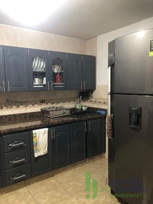 Casa de 4 alcobas en venta en Bello Horizonte, Medellín, 189 m² · foto 4 de 19