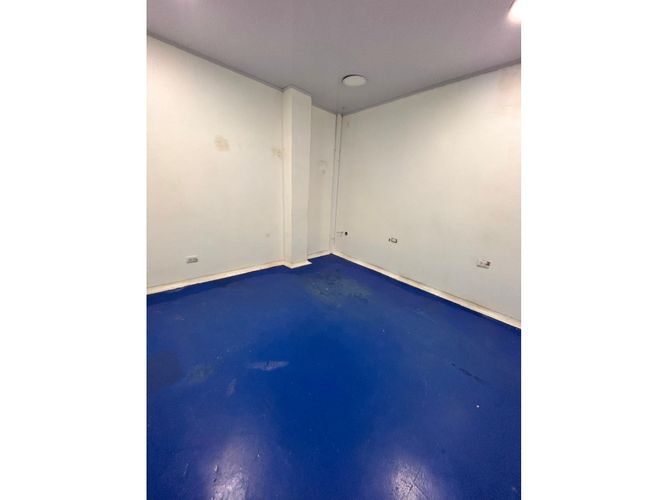 Bodega en arriendo en San Nicolas, Cali, 400 m² · foto 13 de 24
