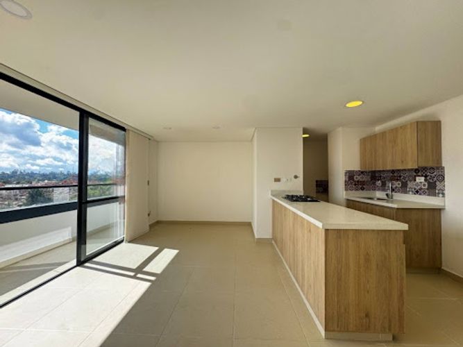 Apartamento de 3 alcobas en arriendo en Rionegro, 85 m² · foto 2 de 24