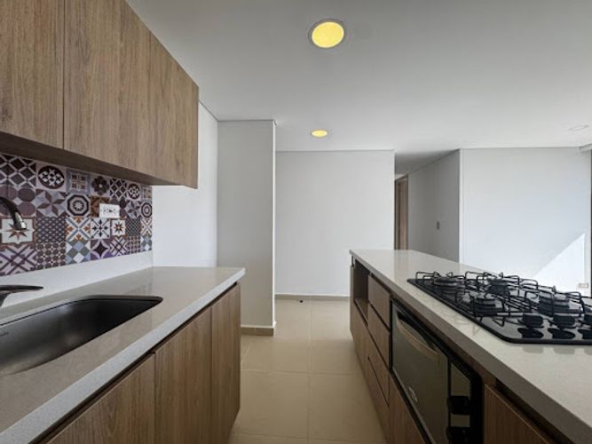 Apartamento de 3 alcobas en arriendo en Rionegro, 85 m² · foto 3 de 24