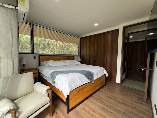 Apartamento de 2 alcobas en venta en El Poblado, Medellín, 100 m² · foto 10 de 14