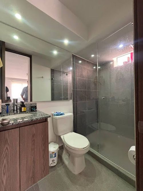 Apartamento de 2 alcobas en venta en Santa Ana, Bello, 50 m² · foto 9 de 13