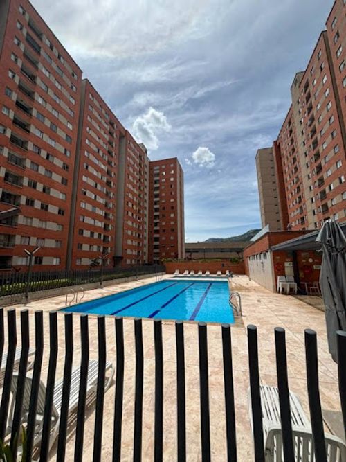 Apartamento de 2 alcobas en venta en Santa Ana, Bello, 50 m² · foto 10 de 13