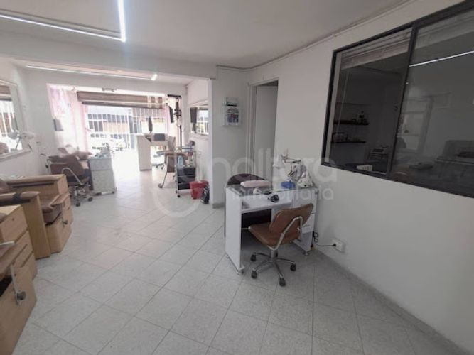 Local en venta en Cabañitas, Bello, 84 m² · foto 4 de 14