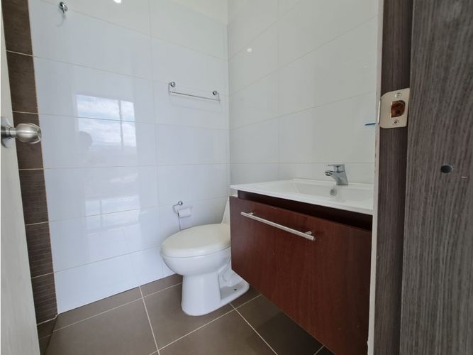 Apartamento de 2 alcobas en venta en Ricaurte, 72 m² · foto 18 de 22