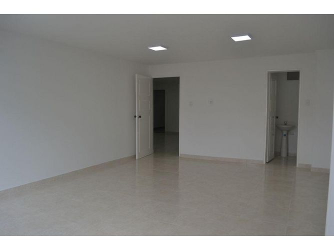 Oficina en venta en Centro, Armenia, 73 m² · foto 16 de 22