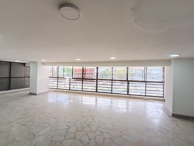 Local en arriendo en Avenida 30 De Agosto, Pereira, 120 m² · foto 9 de 13