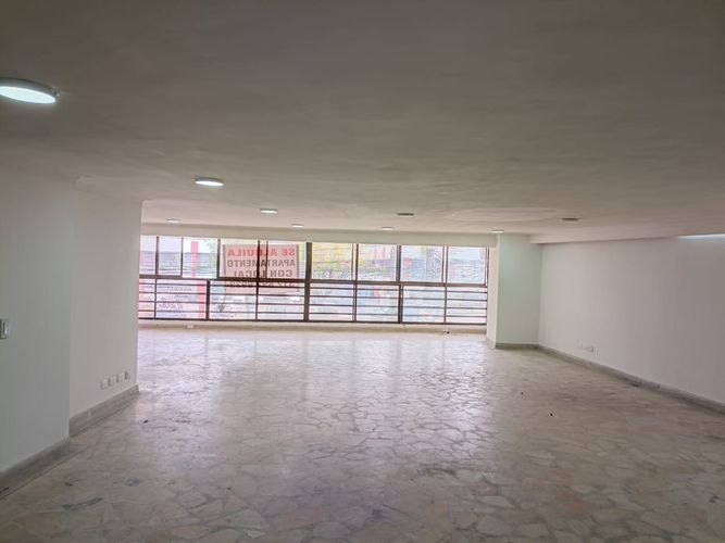 Local en arriendo en Avenida 30 De Agosto, Pereira, 120 m² · foto 11 de 13