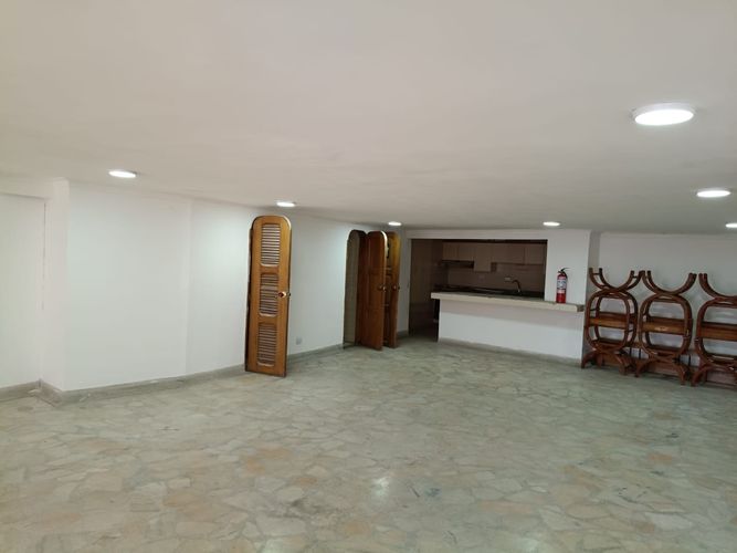 Local en arriendo en Avenida 30 De Agosto, Pereira, 120 m² · foto 12 de 13