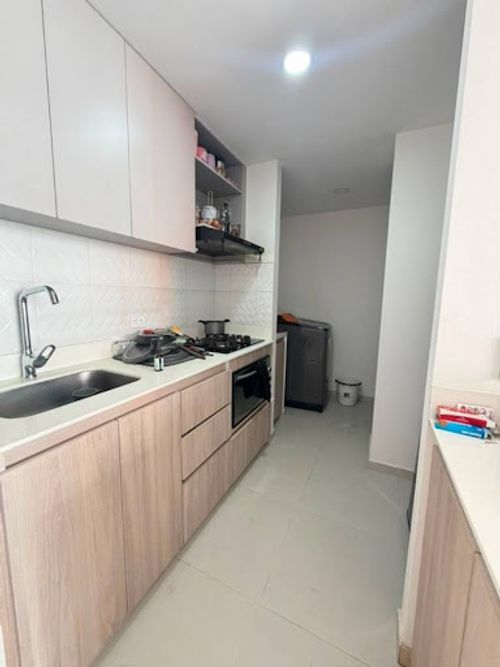 Apartaestudio en venta en Los Colores, Medellín, 49 m² · foto 5 de 13