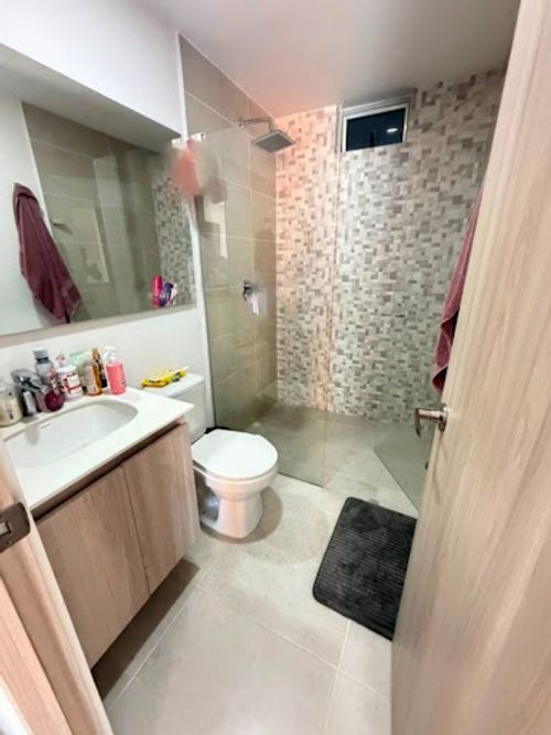 Apartaestudio en venta en Los Colores, Medellín, 49 m² · foto 10 de 13