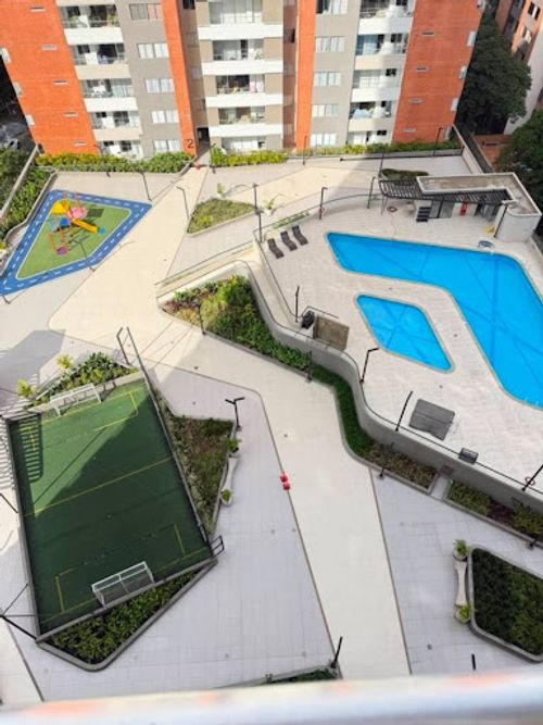 Apartaestudio en venta en Los Colores, Medellín, 49 m² · foto 13 de 13