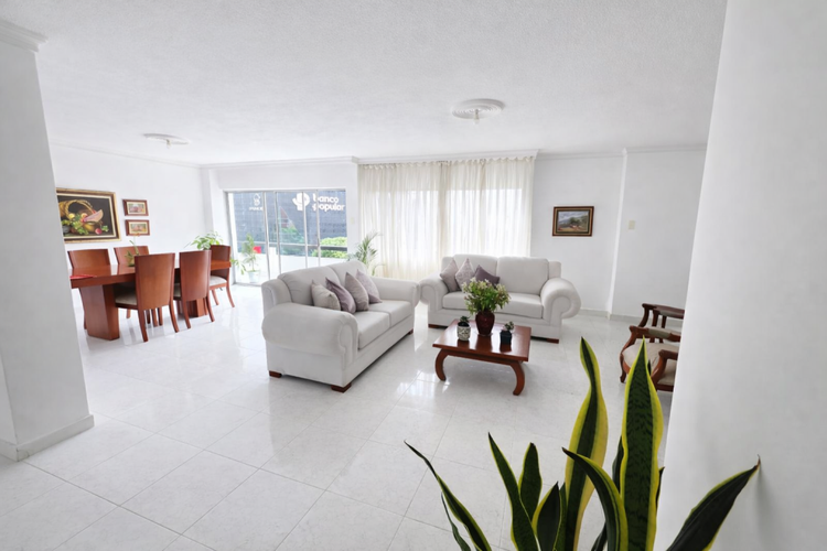 Apartamento en venta en Sotomayor, Floridablanca · foto 2 de 8