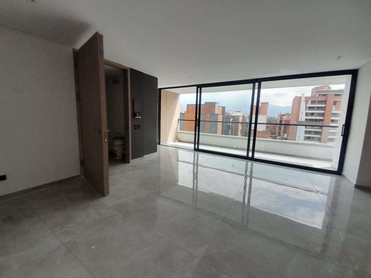Apartamento en arriendo en Laureles, Medellín · foto 5 de 20
