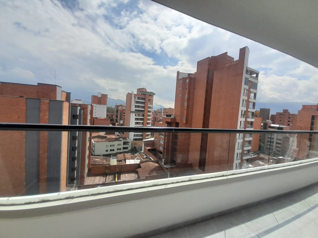 Apartamento en arriendo en Laureles, Medellín · foto 9 de 20