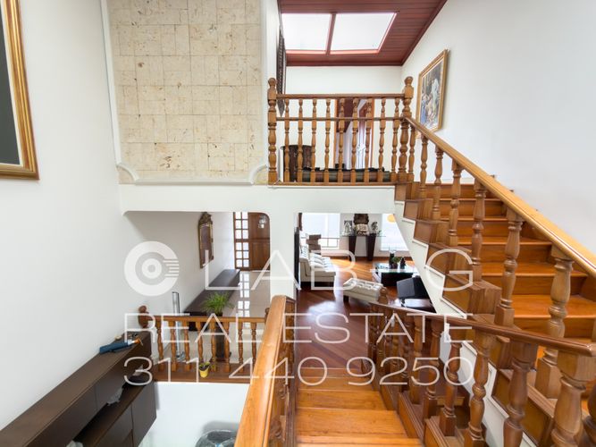 Casa de 3 alcobas en venta en Alhambra, Bogotá, 350 m² · foto 12 de 24