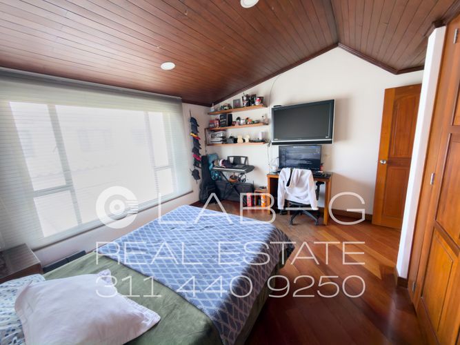 Casa de 3 alcobas en venta en Alhambra, Bogotá, 350 m² · foto 14 de 24