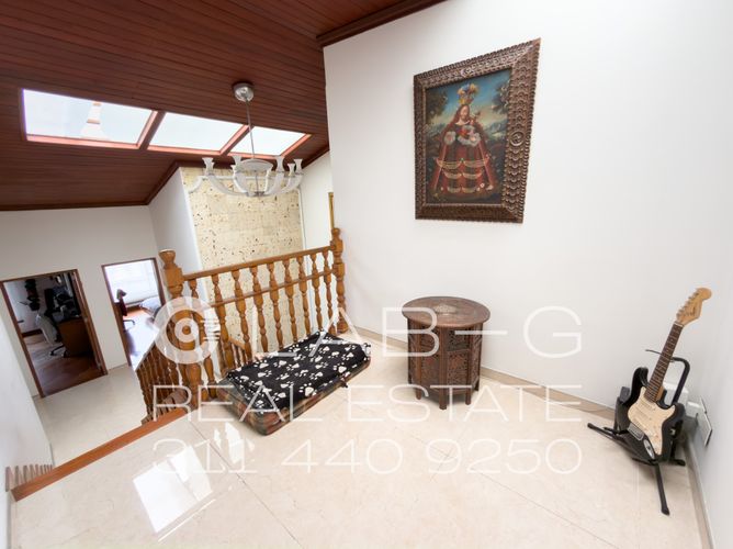 Casa de 3 alcobas en venta en Alhambra, Bogotá, 350 m² · foto 19 de 24