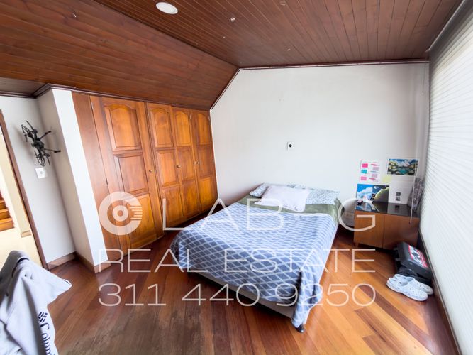 Casa de 3 alcobas en venta en Alhambra, Bogotá, 350 m² · foto 13 de 24
