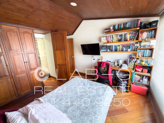 Casa de 3 alcobas en venta en Alhambra, Bogotá, 350 m² · foto 16 de 24