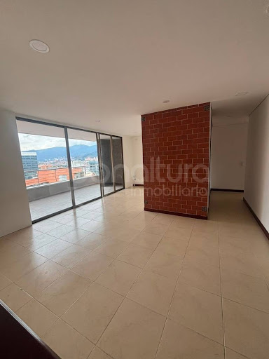 Apartamento en arriendo en La Florida, Medellín · foto 5 de 19