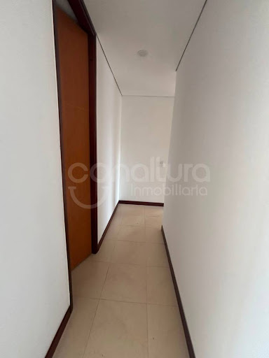 Apartamento en arriendo en La Florida, Medellín · foto 7 de 19