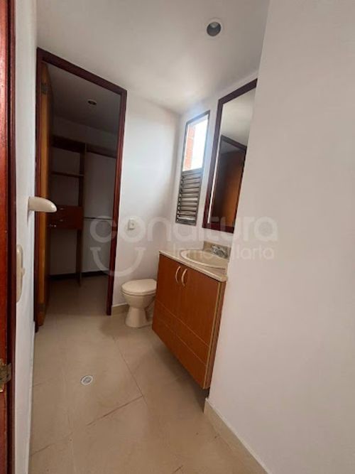 Apartamento en arriendo en La Florida, Medellín · foto 14 de 19