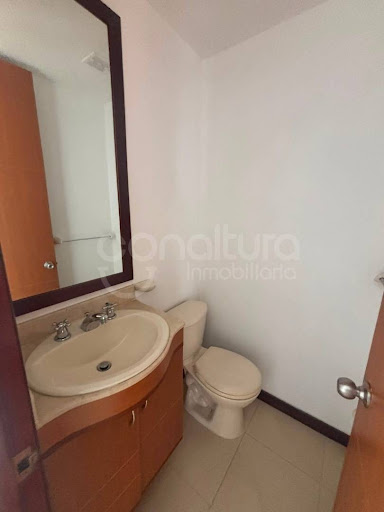 Apartamento en arriendo en La Florida, Medellín · foto 15 de 19