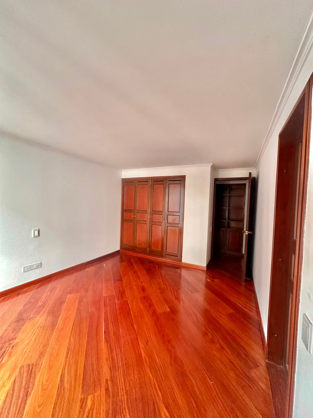 Apartamento en venta en Santa Barbara, Bogotá · foto 9 de 14