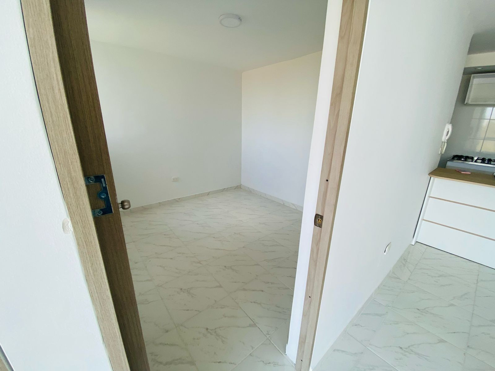 Apartamento en arriendo en Miramar, Barranquilla · foto 3 de 13