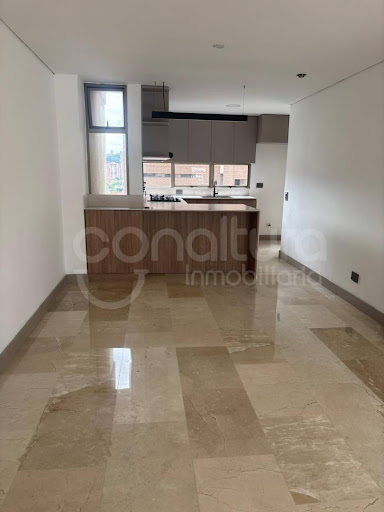 Apartamento en arriendo en La Florida, Medellín · foto 4 de 18
