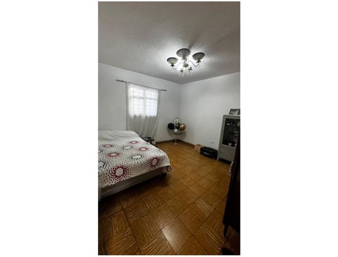 Casa de 8 alcobas en venta en El Guabal, Cali, 405 m² · foto 16 de 24
