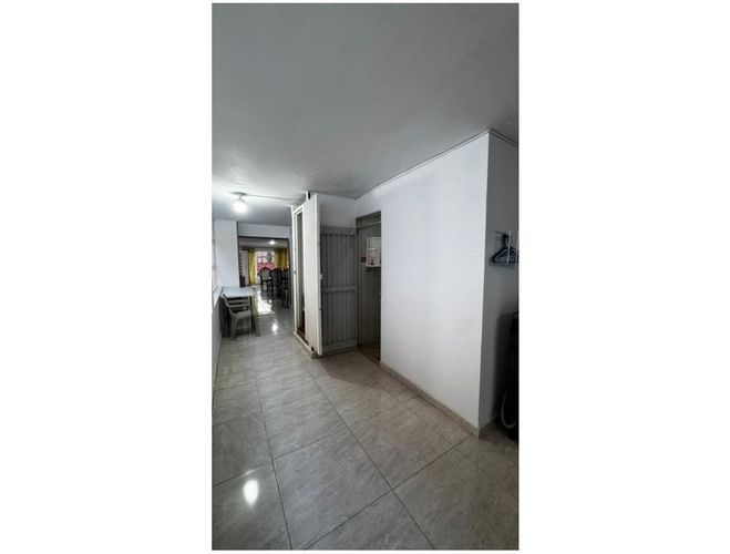 Casa de 8 alcobas en venta en El Guabal, Cali, 405 m² · foto 6 de 24