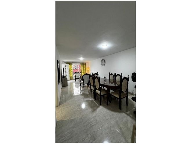 Casa de 8 alcobas en venta en El Guabal, Cali, 405 m² · foto 9 de 24