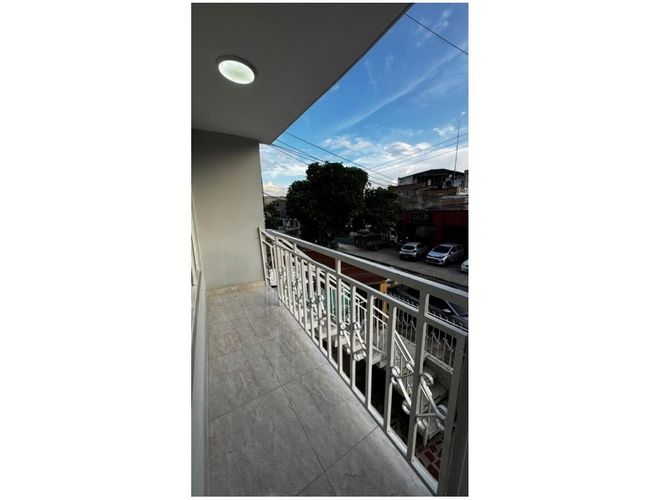 Casa de 8 alcobas en venta en El Guabal, Cali, 405 m² · foto 18 de 24