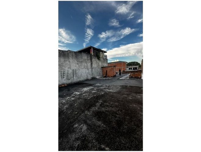 Casa de 8 alcobas en venta en El Guabal, Cali, 405 m² · foto 24 de 24