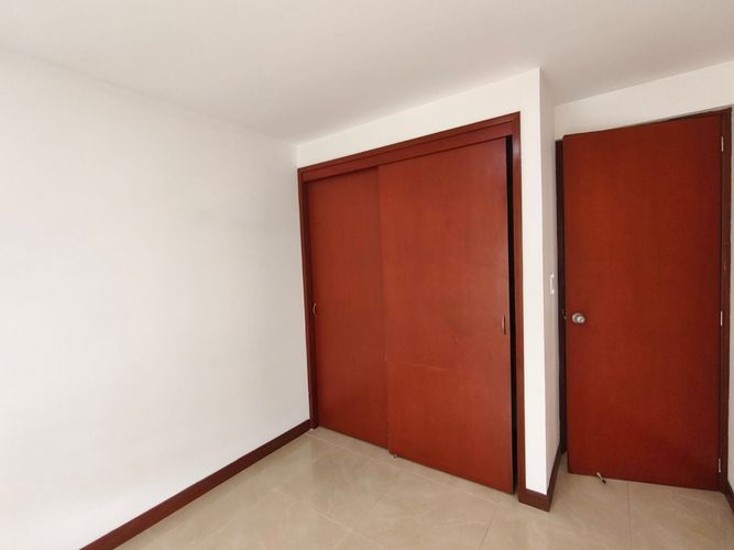 Apartamento de 3 alcobas en venta en Cristales, Cali, 112 m² · foto 17 de 18