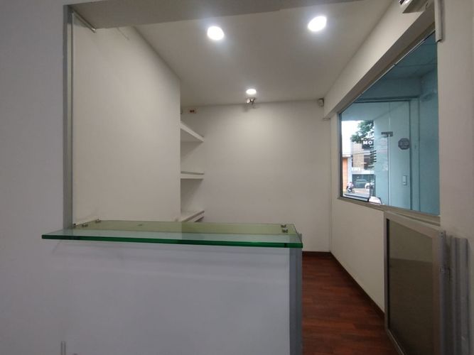 Local en arriendo en Santa Monica, Cali, 200 m² · foto 4 de 24