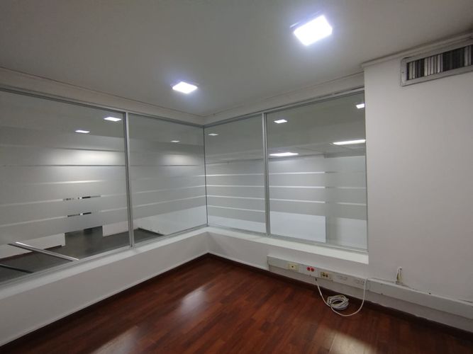 Local en arriendo en Santa Monica, Cali, 200 m² · foto 22 de 24