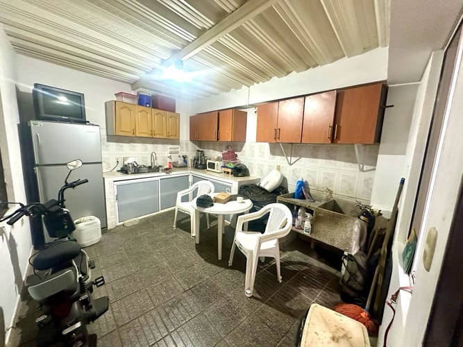 Bodega en venta en Ricaurte, Bucaramanga, 276 m² · foto 6 de 24