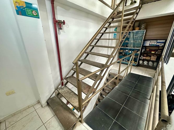 Bodega en venta en Ricaurte, Bucaramanga, 276 m² · foto 20 de 24