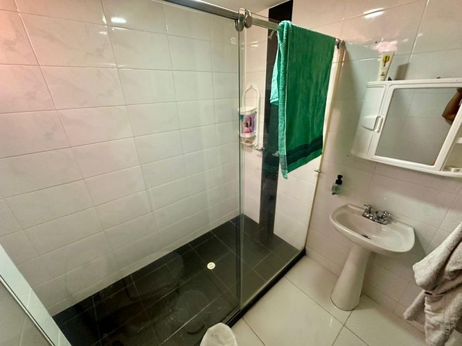 Apartamento de 6 alcobas en venta en Nuevo Sotomayor, Bucaramanga, 180 m² · foto 23 de 24