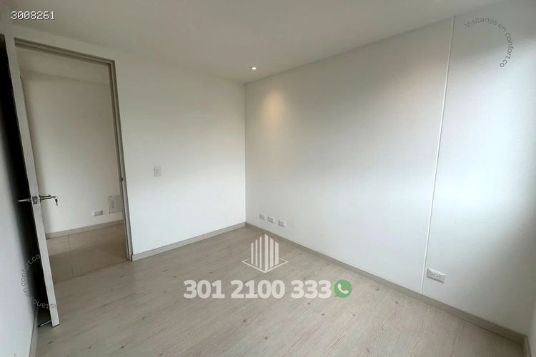 Apartamento de 3 alcobas en arriendo en Castropol, Medellín, 104 m² · foto 18 de 24