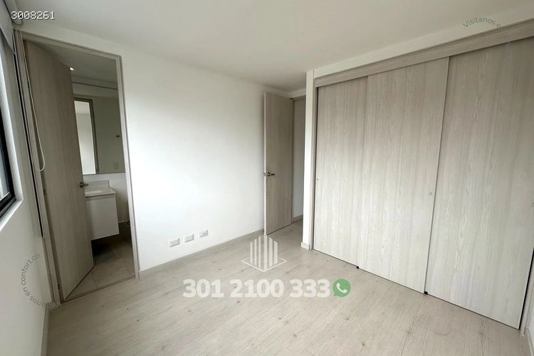 Apartamento de 3 alcobas en arriendo en Castropol, Medellín, 104 m² · foto 24 de 24